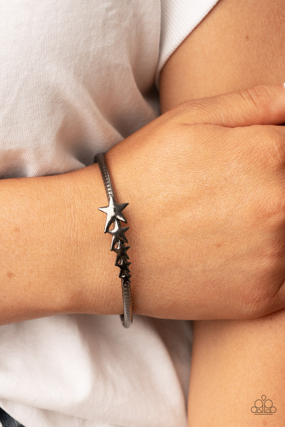 five-dollar-jewelry-astrological-a-lister-black-paparazzi-accessories