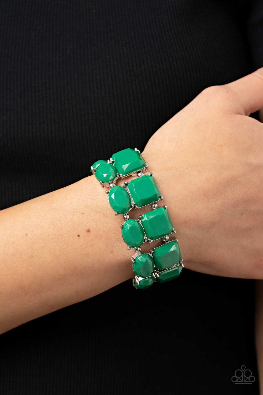 five-dollar-jewelry-dont-forget-your-toga-green-bracelet-paparazzi-accessories