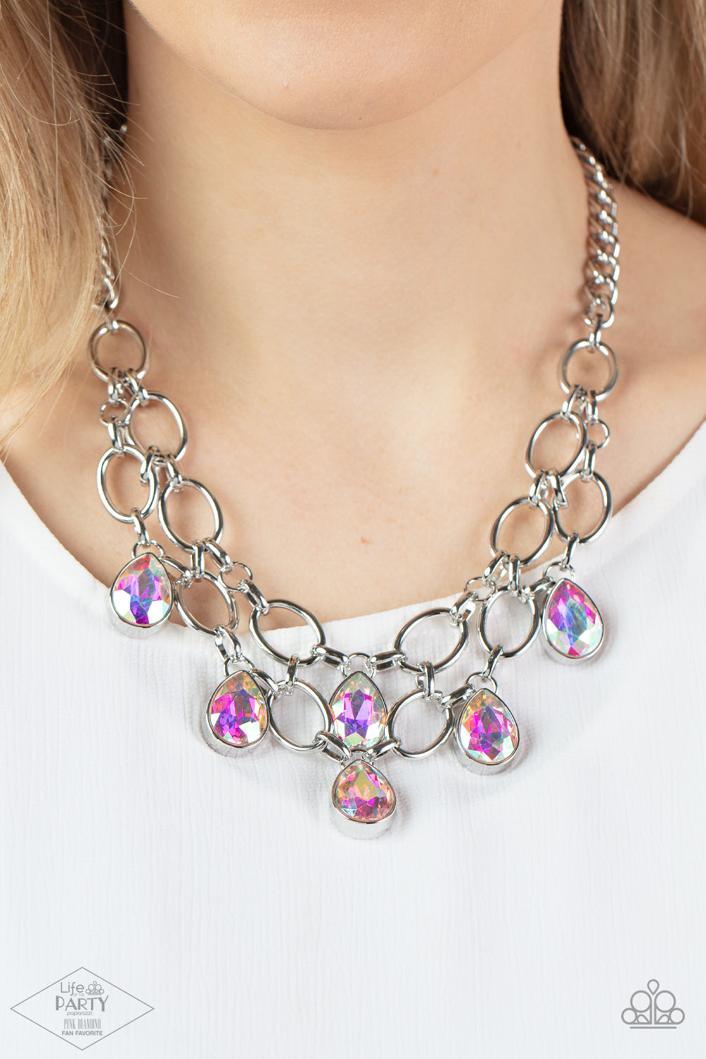 five-dollar-jewelry-show-stopping-shimmer-multi-9609-paparazzi-accessories