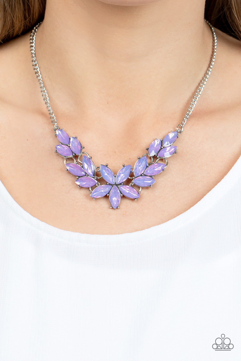 five-dollar-jewelry-ethereal-efflorescence-purple-necklace-paparazzi-accessories
