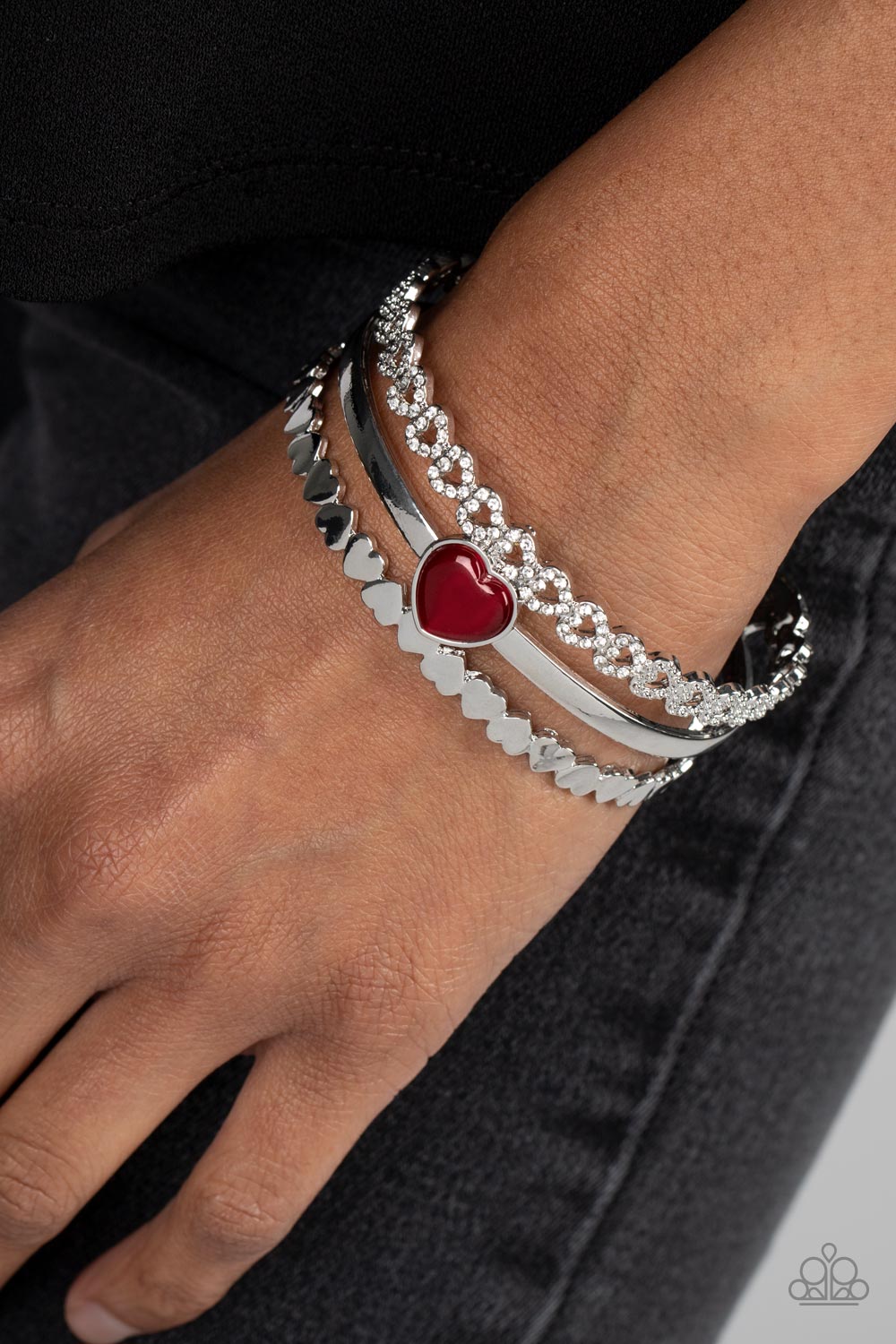 five-dollar-jewelry-you-win-my-heart-red-paparazzi-accessories