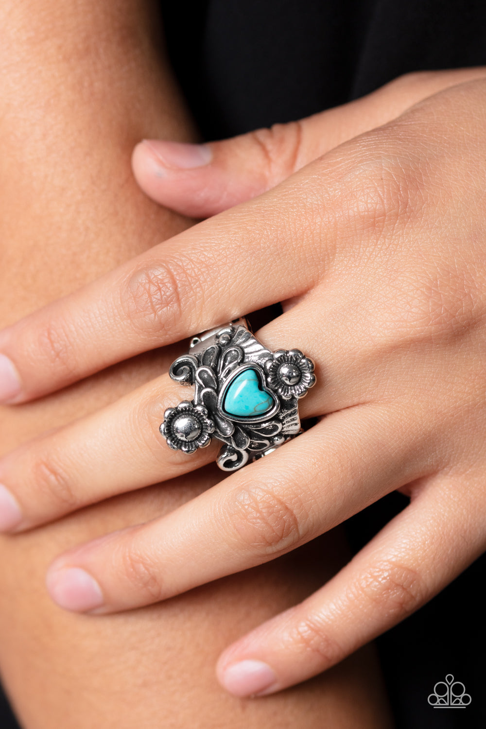 five-dollar-jewelry-trailblazing-tribute-blue-ring-paparazzi-accessories