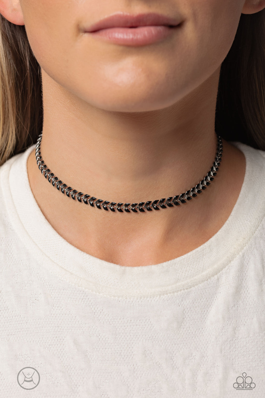 five-dollar-jewelry-grecian-grace-black-necklace-paparazzi-accessories