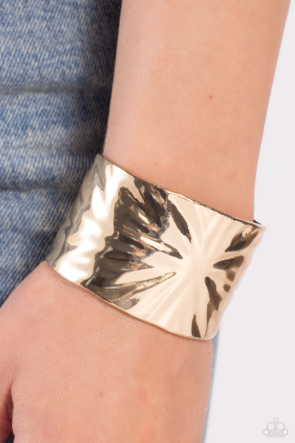 five-dollar-jewelry-ford-fusion-gold-bracelet-paparazzi-accessories