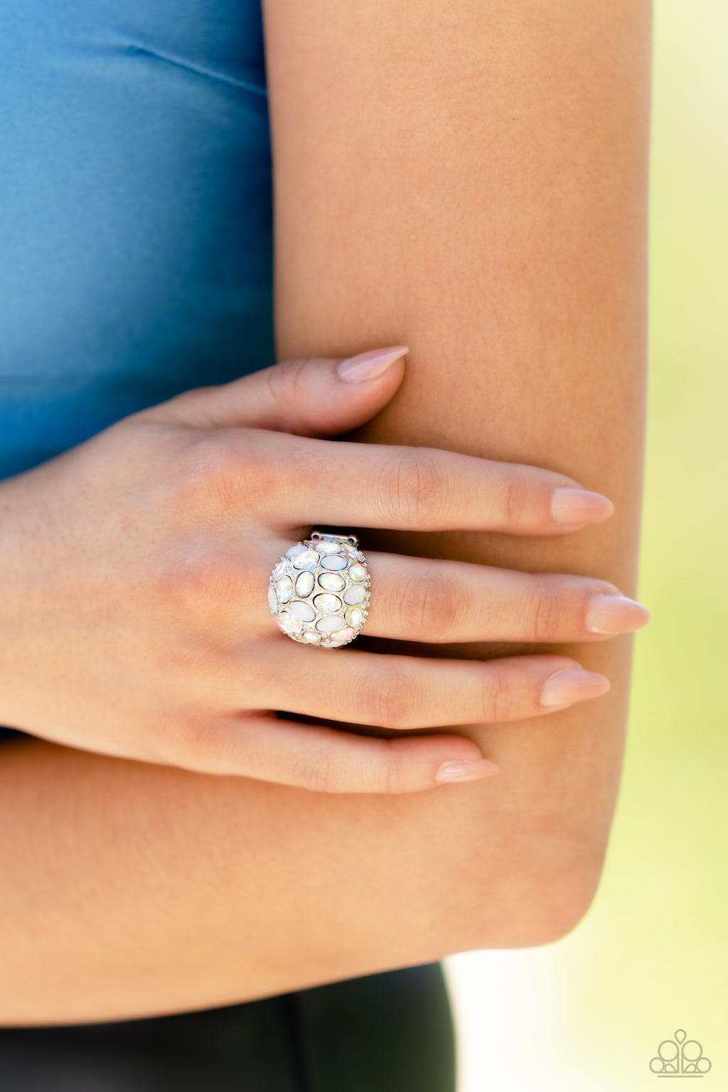 five-dollar-jewelry-bling-loud-and-proud-white-ring-paparazzi-accessories