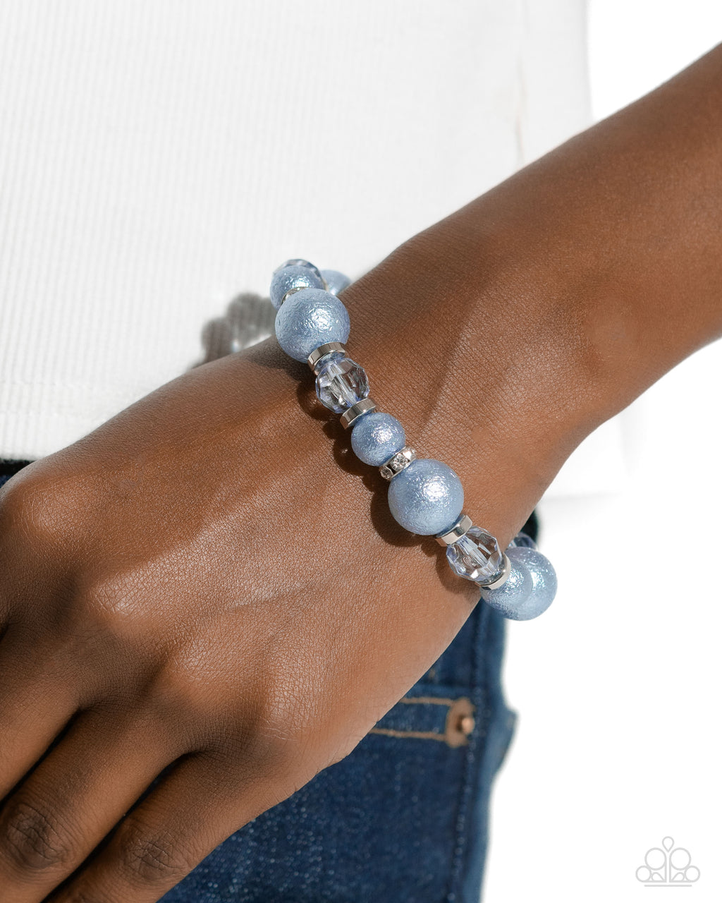 five-dollar-jewelry-pearl-protagonist-blue-bracelet-paparazzi-accessories