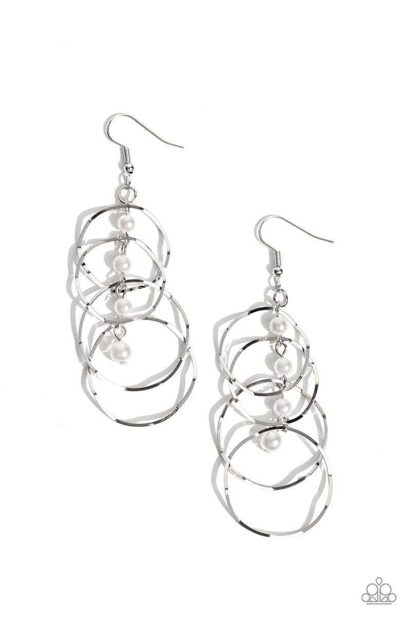 five-dollar-jewelry-pearl-palooza-white-earrings-paparazzi-accessories