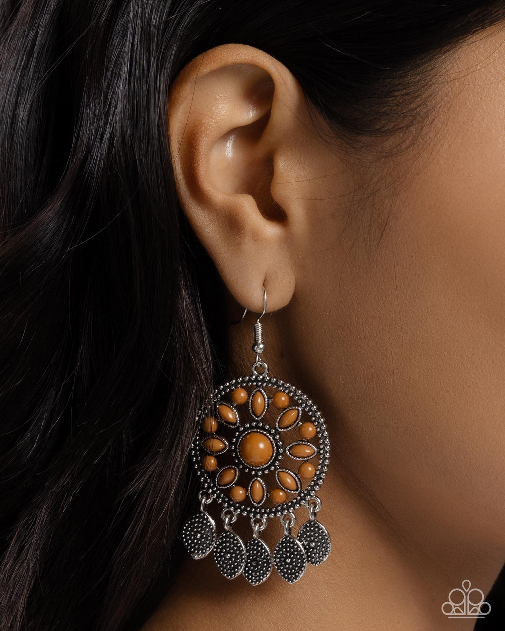 eight-dollar-jewelry-sagebrush-symphony-brown-earrings-paparazzi-accessories