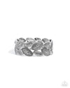 eight-dollar-jewelry-riding-the-clutch-silver-bracelet-paparazzi-accessories