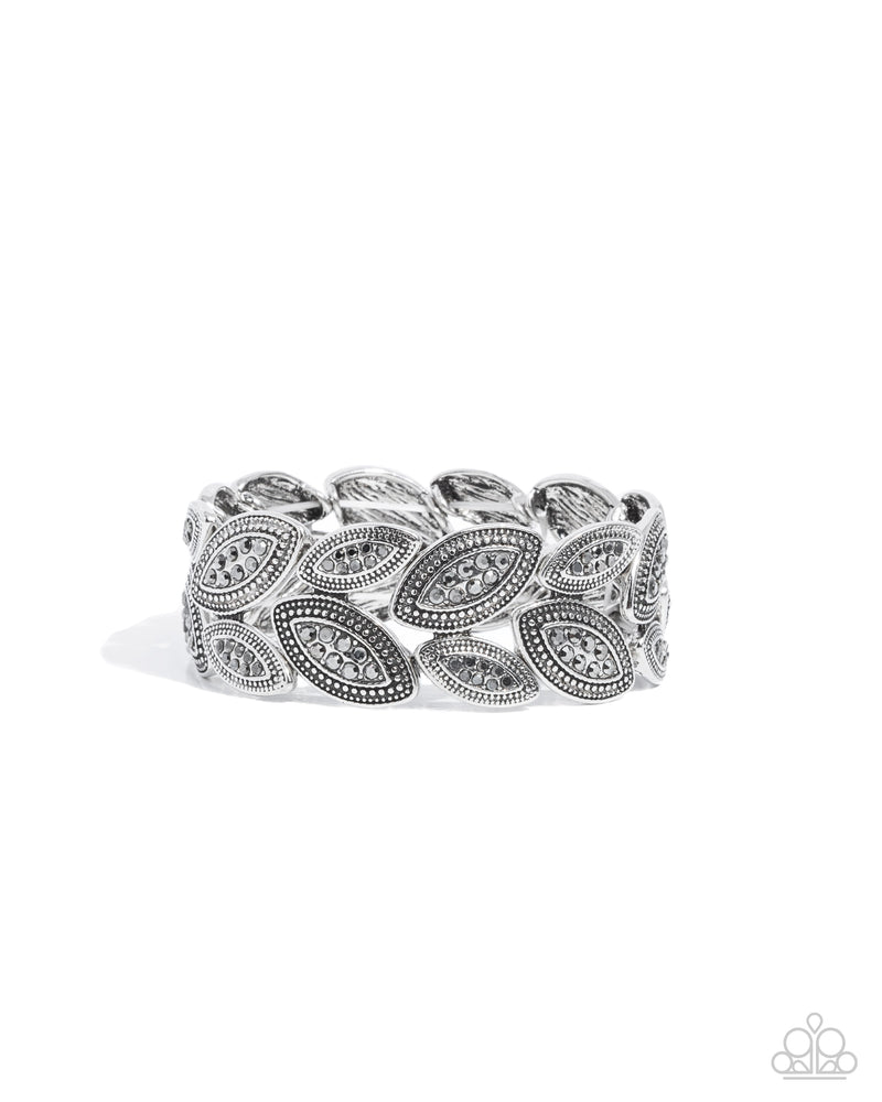 eight-dollar-jewelry-riding-the-clutch-silver-bracelet-paparazzi-accessories