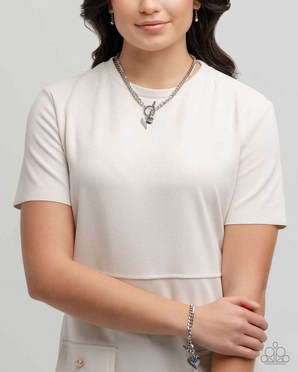 eight-dollar-jewelry-cherub-class-complete-look-paparazzi-accessories