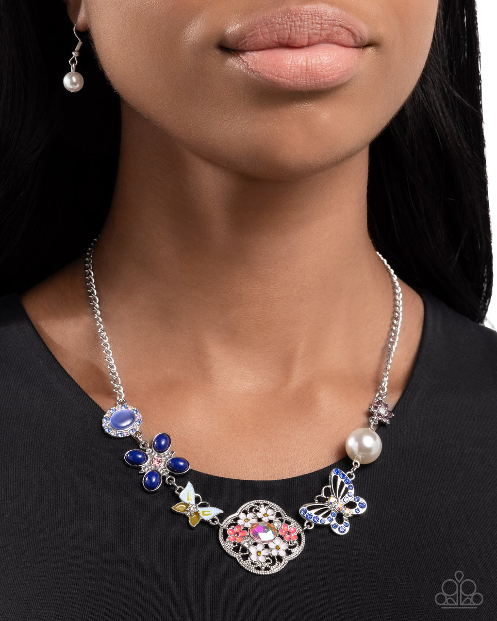 eight-dollar-jewelry-widespread-whimsy-blue-necklace-paparazzi-accessories