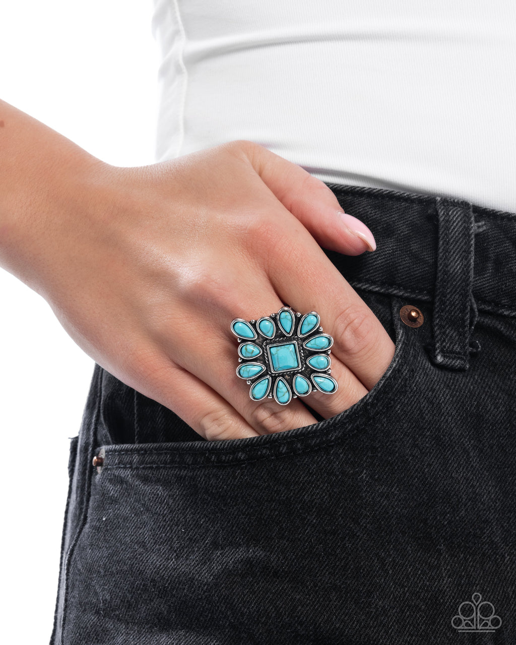 Developed Diamond - Blue Ring - Paparazzi Accessories