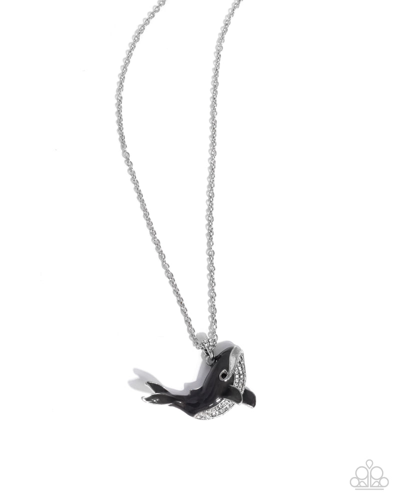 eight-dollar-jewelry-whale-watching-silver-necklace-paparazzi-accessories