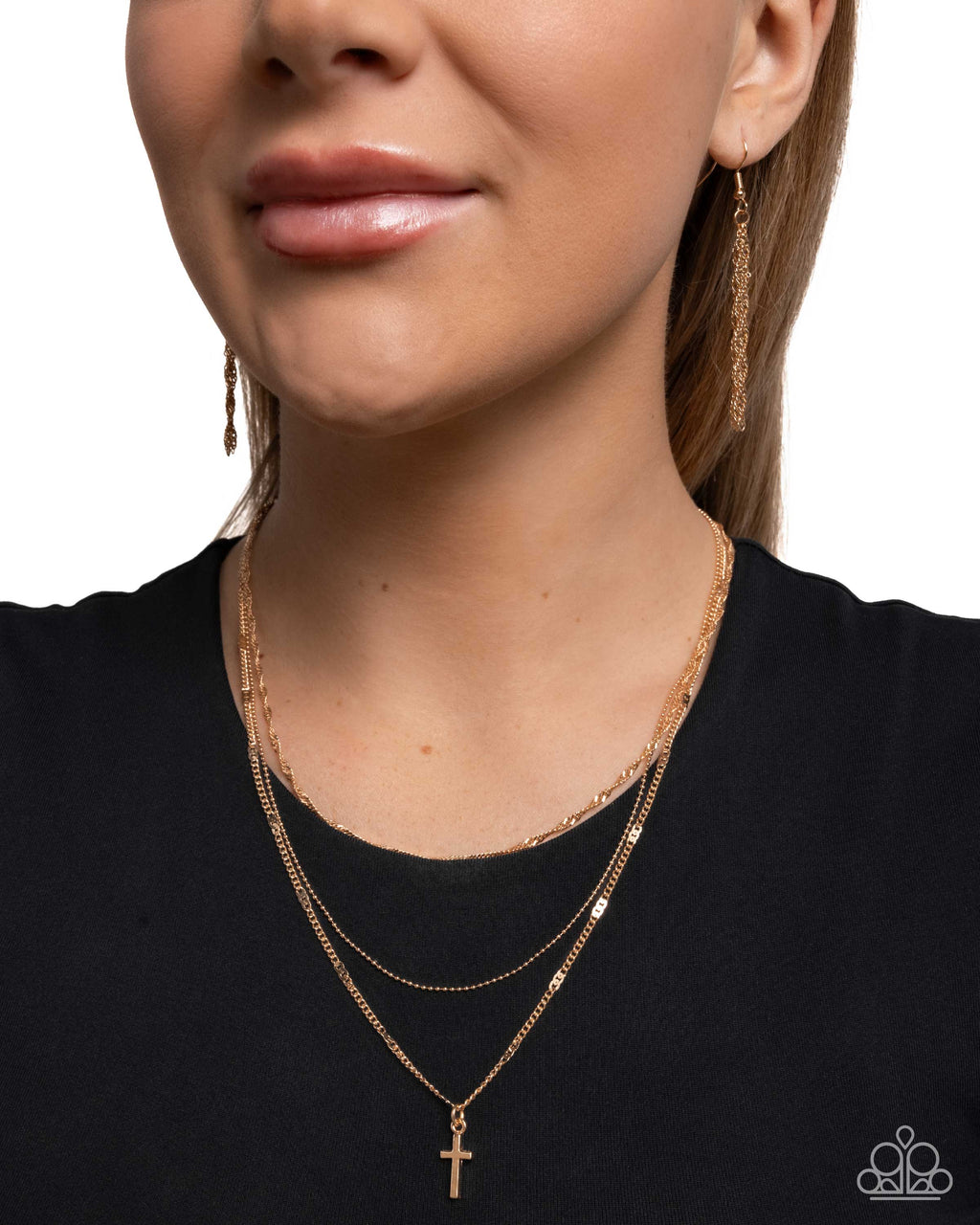 eight-dollar-jewelry-divine-dedication-gold-necklace-paparazzi-accessories