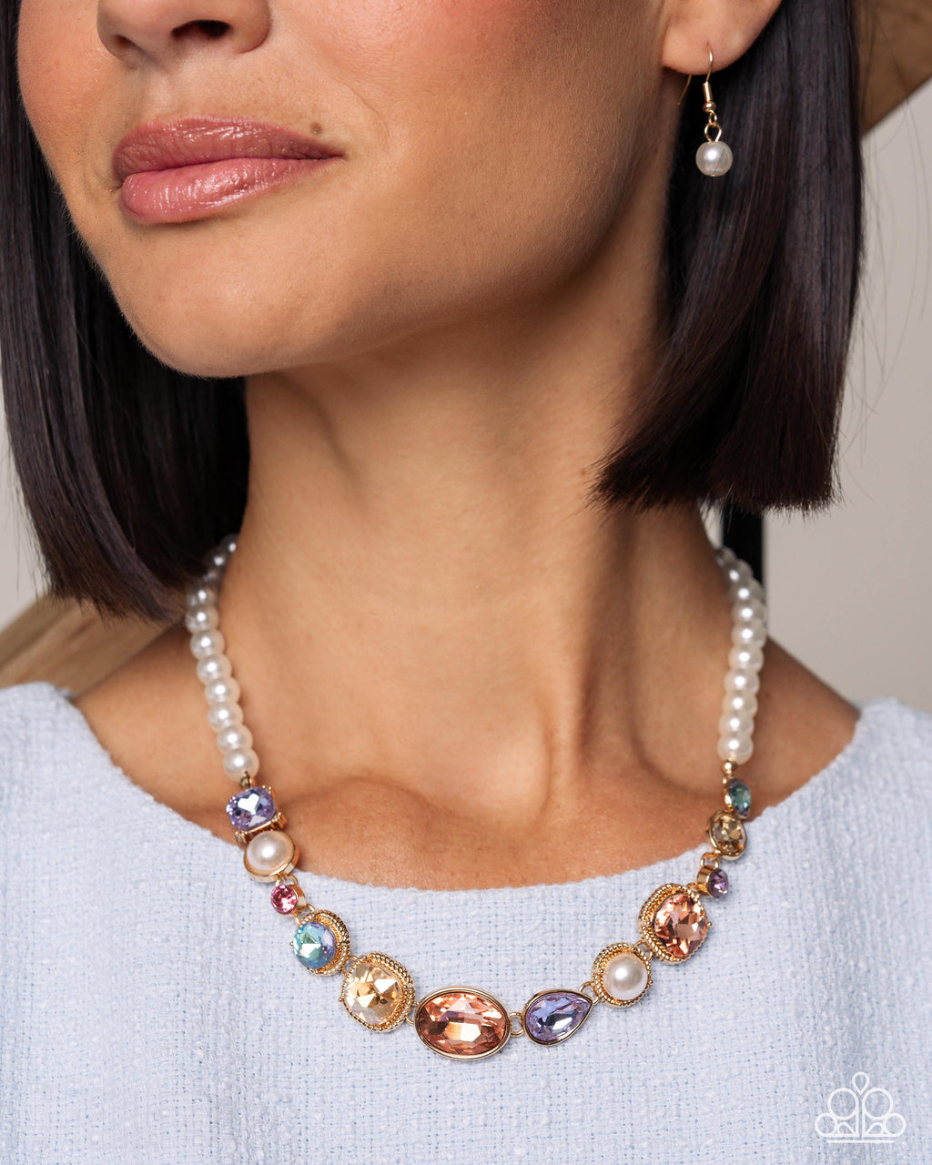 eight-dollar-jewelry-adorably-antique-multi-necklace-paparazzi-accessories