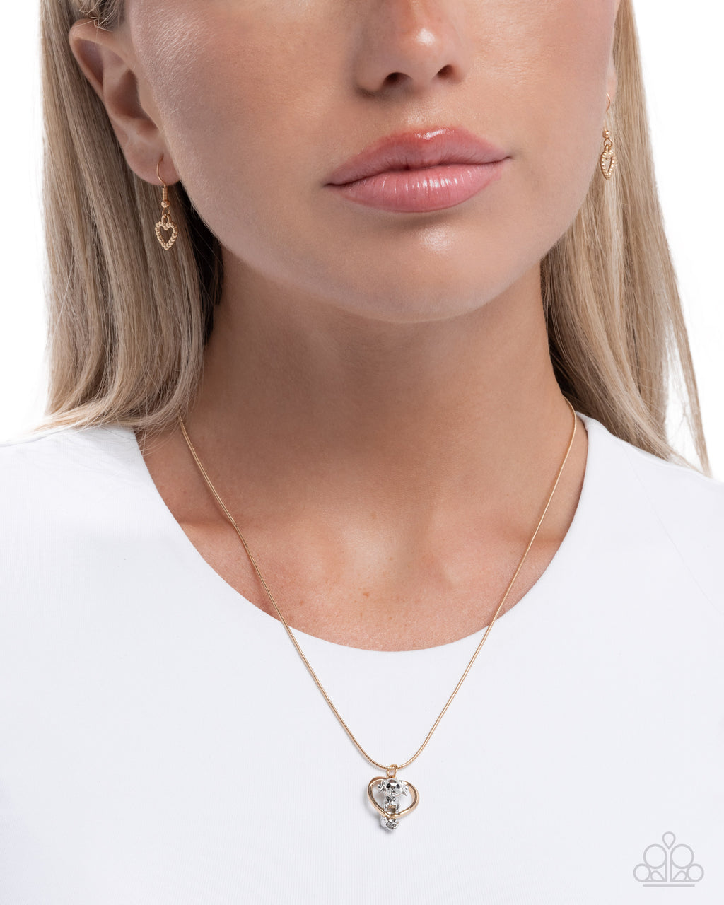 eight-dollar-jewelry-delightful-dog-gold-necklace-paparazzi-accessories