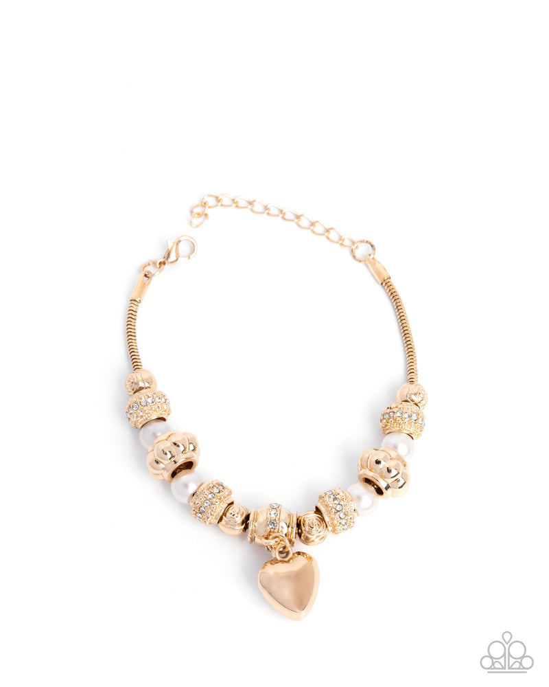 eight-dollar-jewelry-pensive-polish-gold-bracelet-paparazzi-accessories