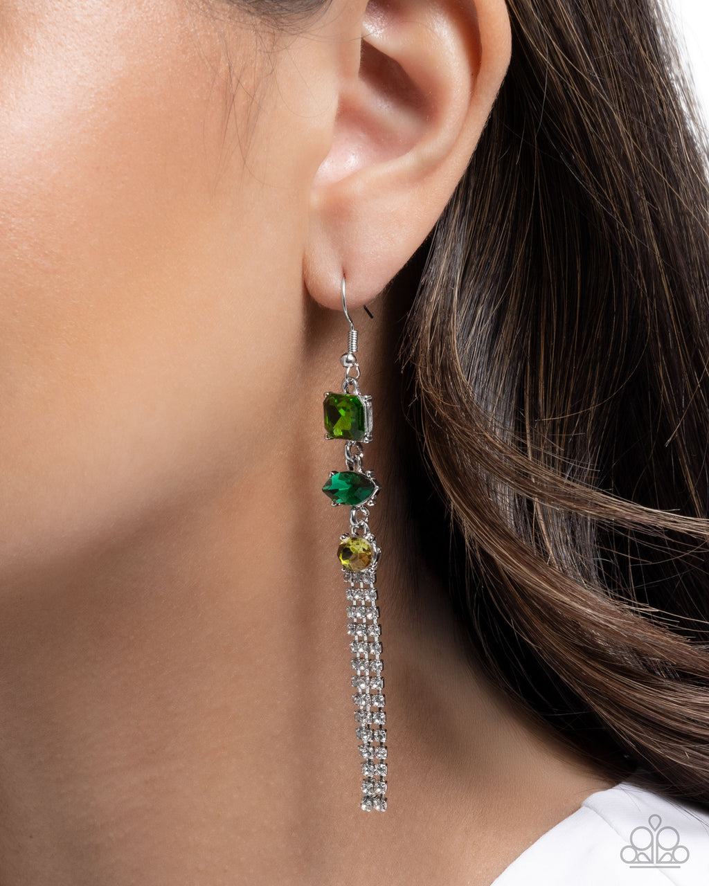 eight-dollar-jewelry-mismatched-moment-green-earrings-paparazzi-accessories