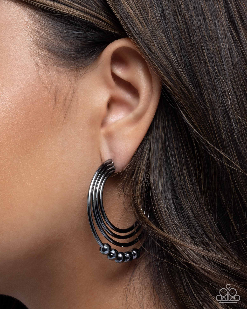 eight-dollar-jewelry-layered-longevity-black-earrings-paparazzi-accessories