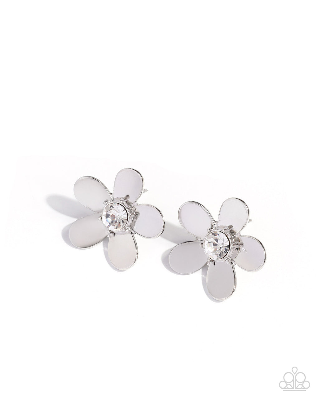 eight-dollar-jewelry-blooming-boutique-white-post earrings-paparazzi-accessories