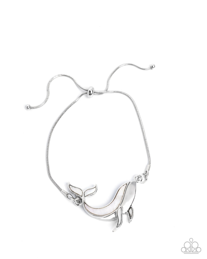 eight-dollar-jewelry-whimsical-whale-silver-bracelet-paparazzi-accessories