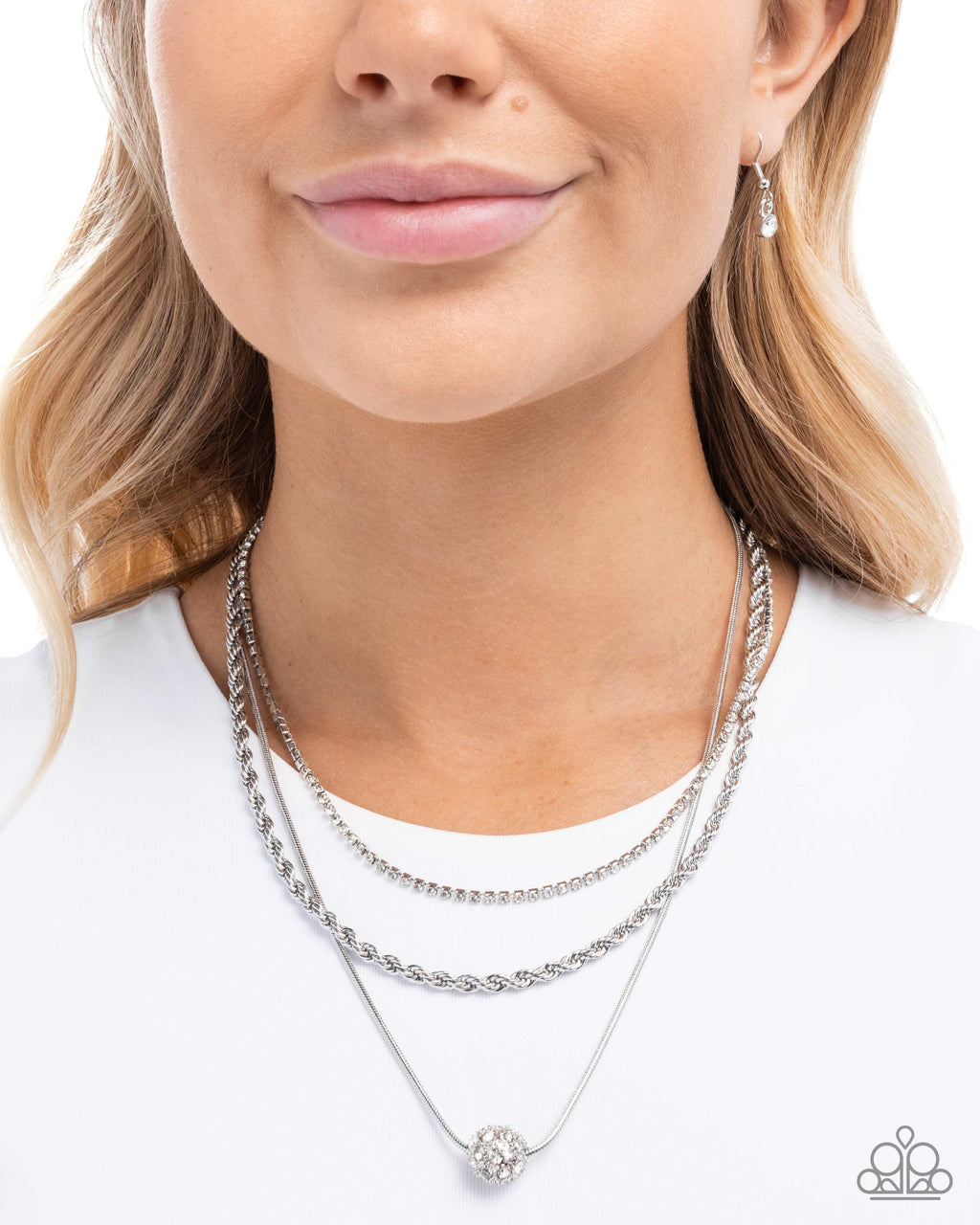 eight-dollar-jewelry-true-love-tiers-white-necklace-paparazzi-accessories