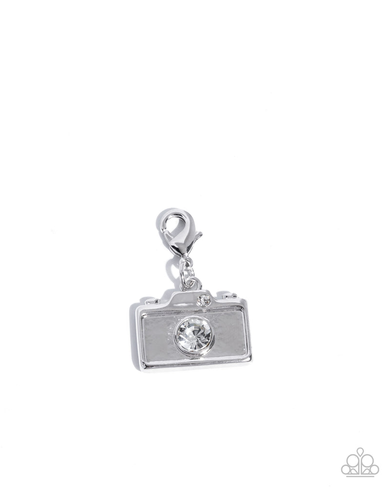 five-dollar-jewelry-capturing-memories-white-bracelet-paparazzi-accessories