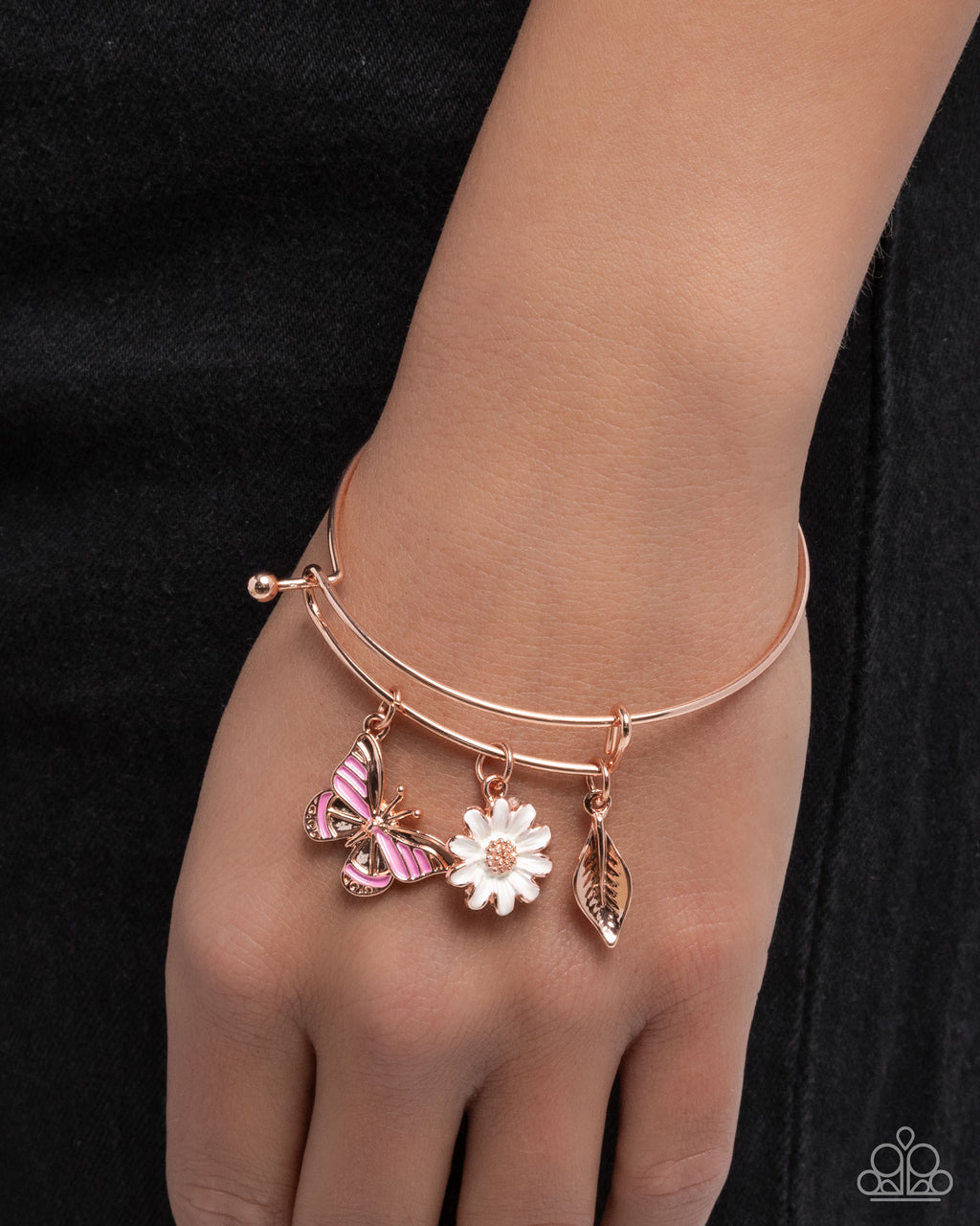 eight-dollar-jewelry-feminine-fate-copper-bracelet-paparazzi-accessories