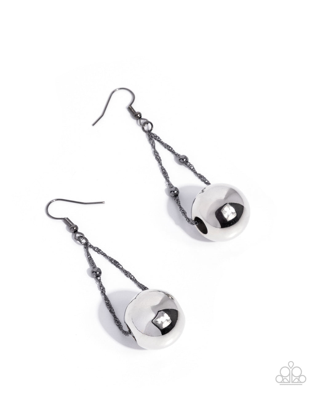 eight-dollar-jewelry-edgy-emphasis-black-earrings-paparazzi-accessories