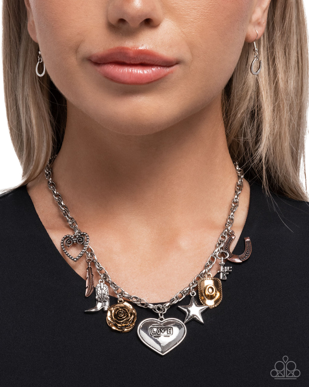 eight-dollar-jewelry-badlands-boutique-multi-necklace-paparazzi-accessories