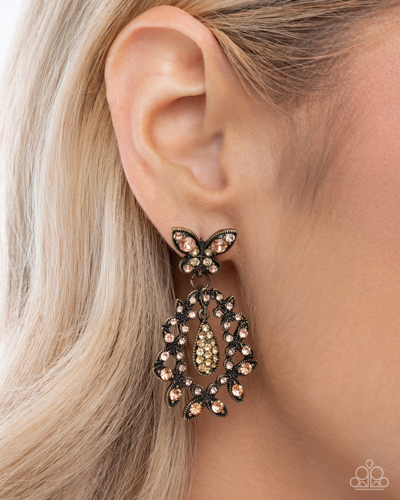 Whimsical Indulgence - Complete Look  - Paparazzi Accessories