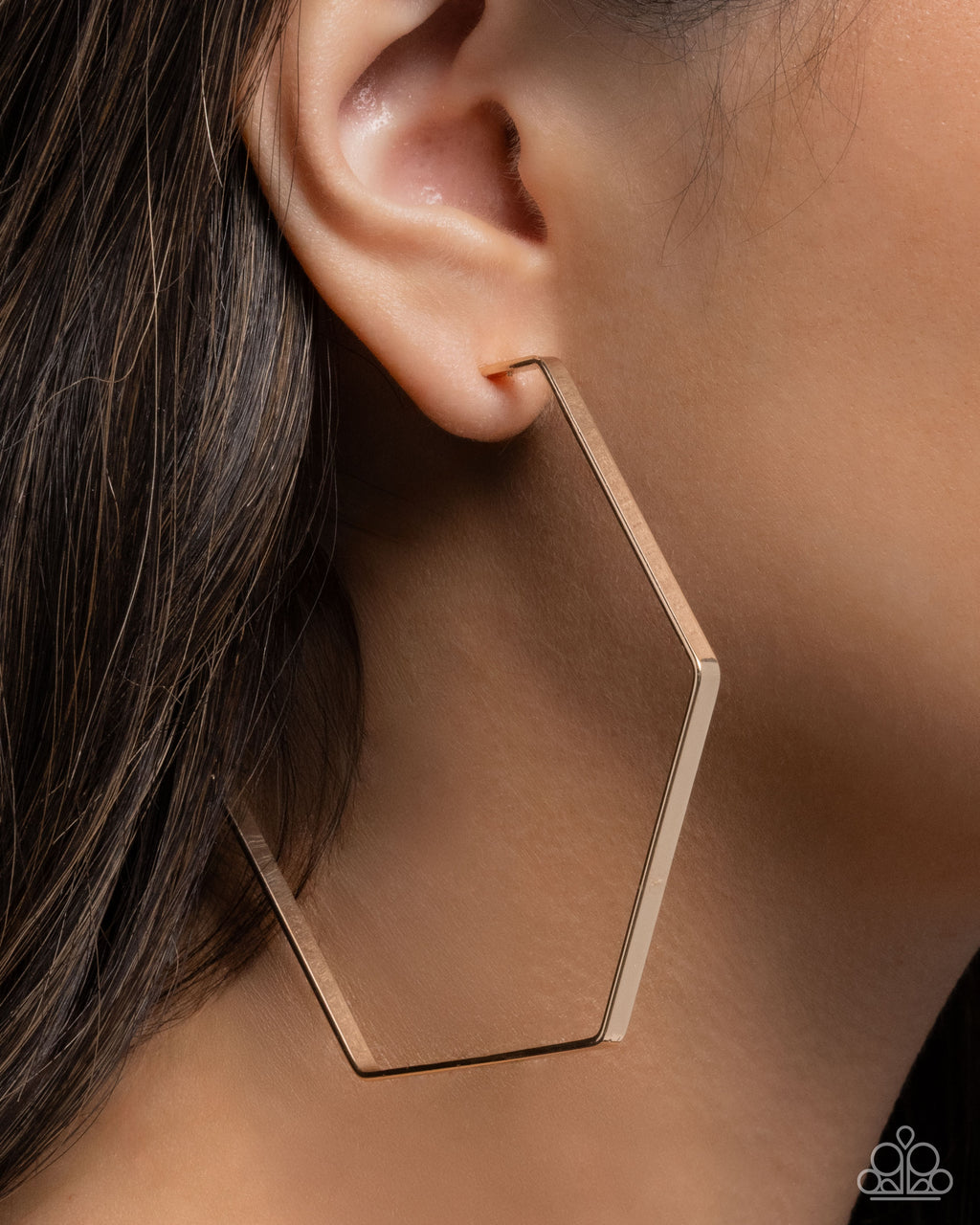 eight-dollar-jewelry-handcrafted-hexagons-gold-earrings-paparazzi-accessories
