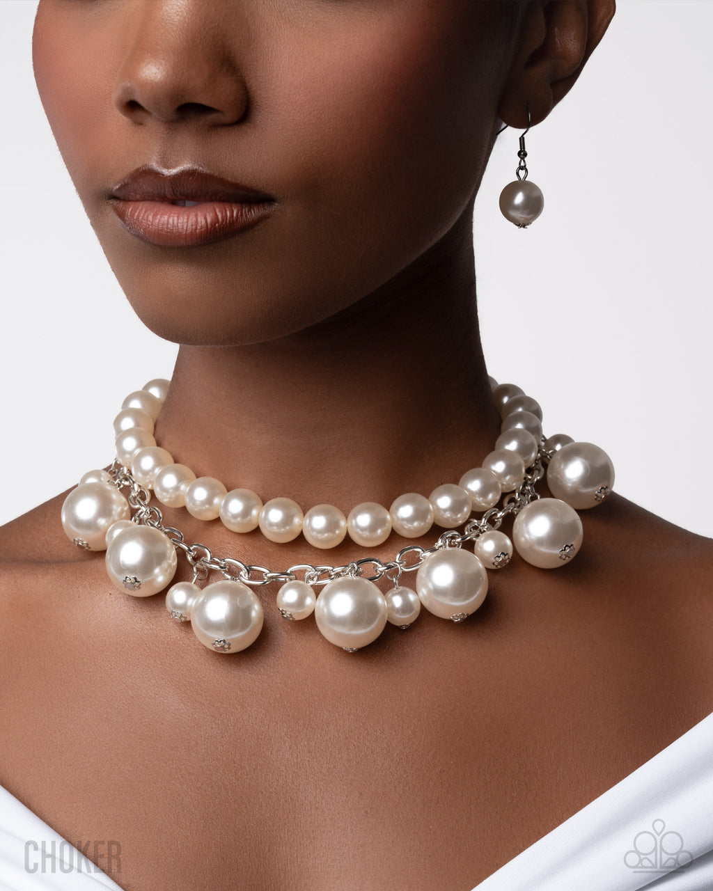 Sophisticated to the Max - White Necklace - Paparazzi Accessories
