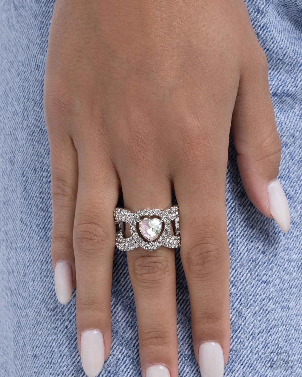 eight-dollar-jewelry-lovely-levels-white-ring-paparazzi-accessories