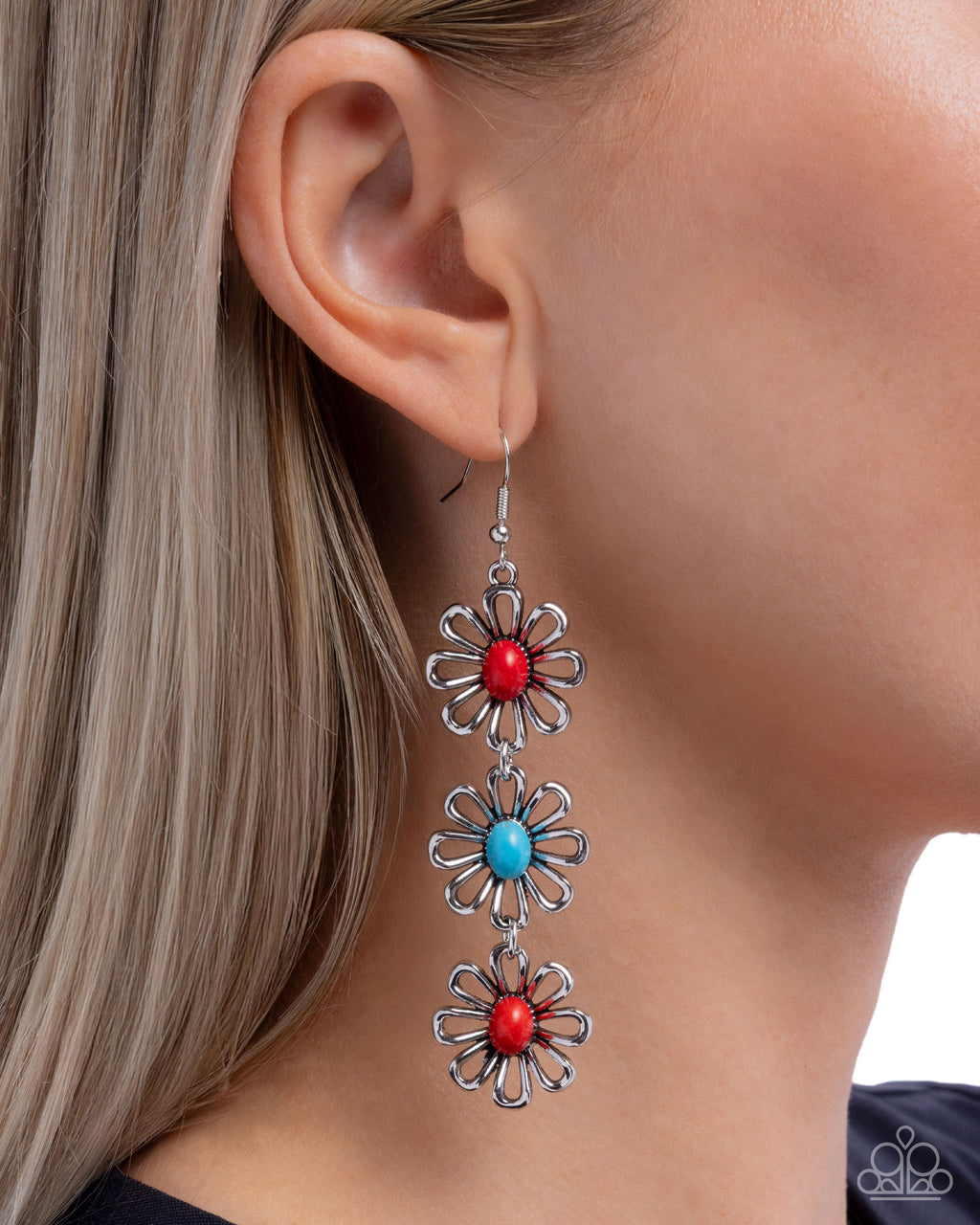 eight-dollar-jewelry-blooming-buzz-red-paparazzi-accessories