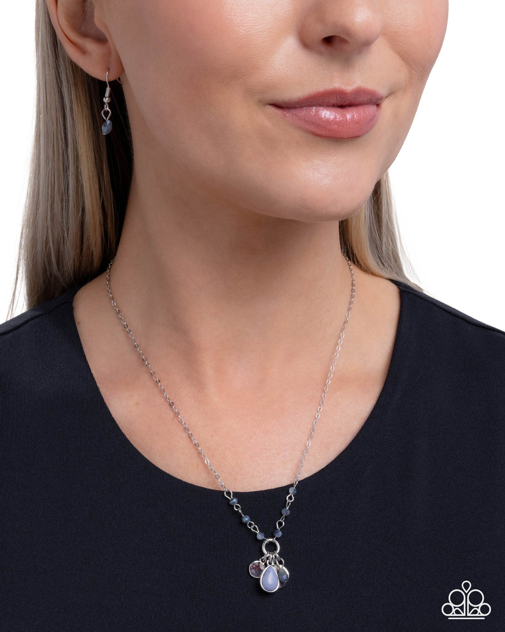eight-dollar-jewelry-playful-parade-blue-necklace-paparazzi-accessories