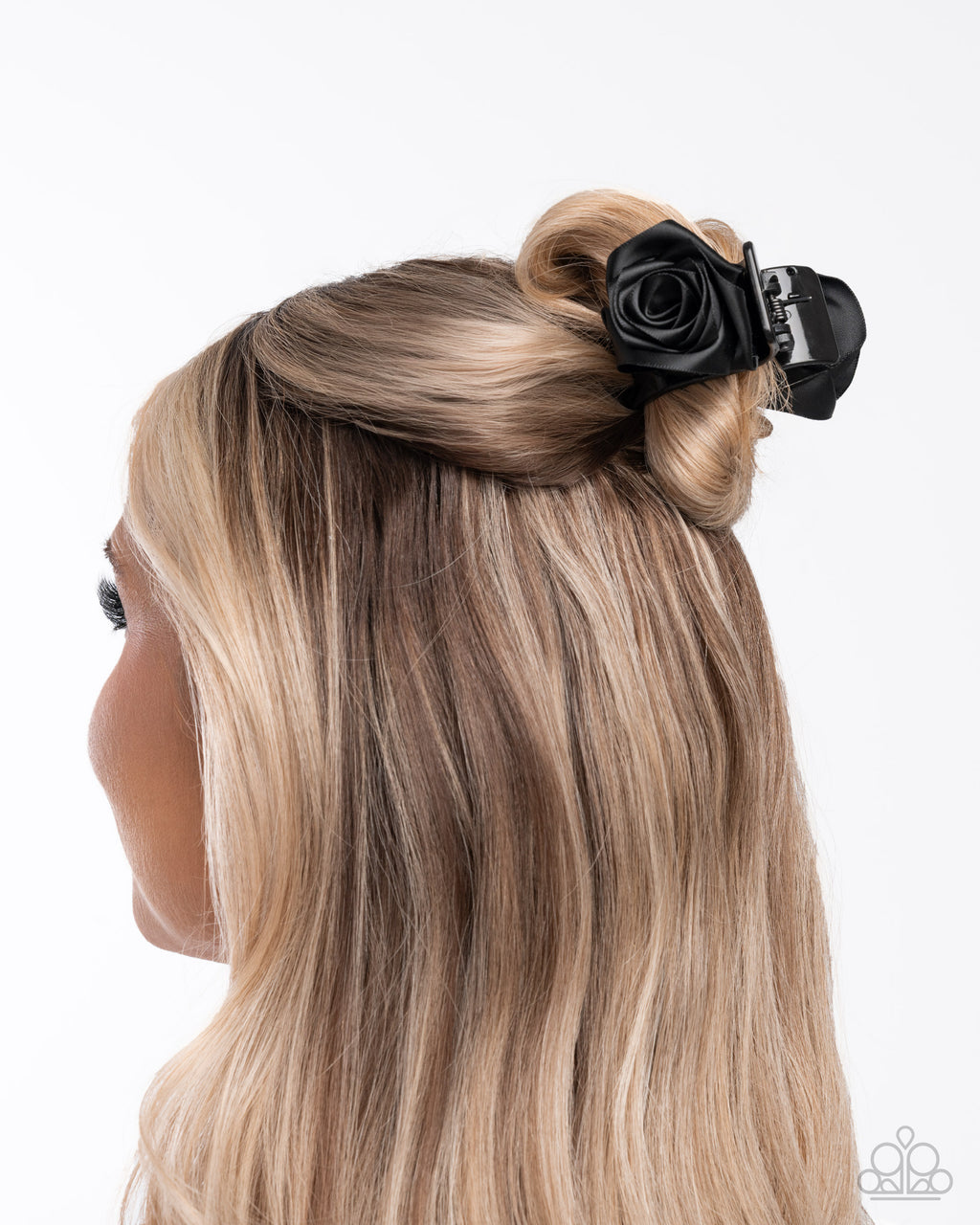 eight-dollar-jewelry-ribbon-reaction-black-hair clip-paparazzi-accessories