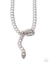 eight-dollar-jewelry-bold-buckle-silver-necklace-paparazzi-accessories