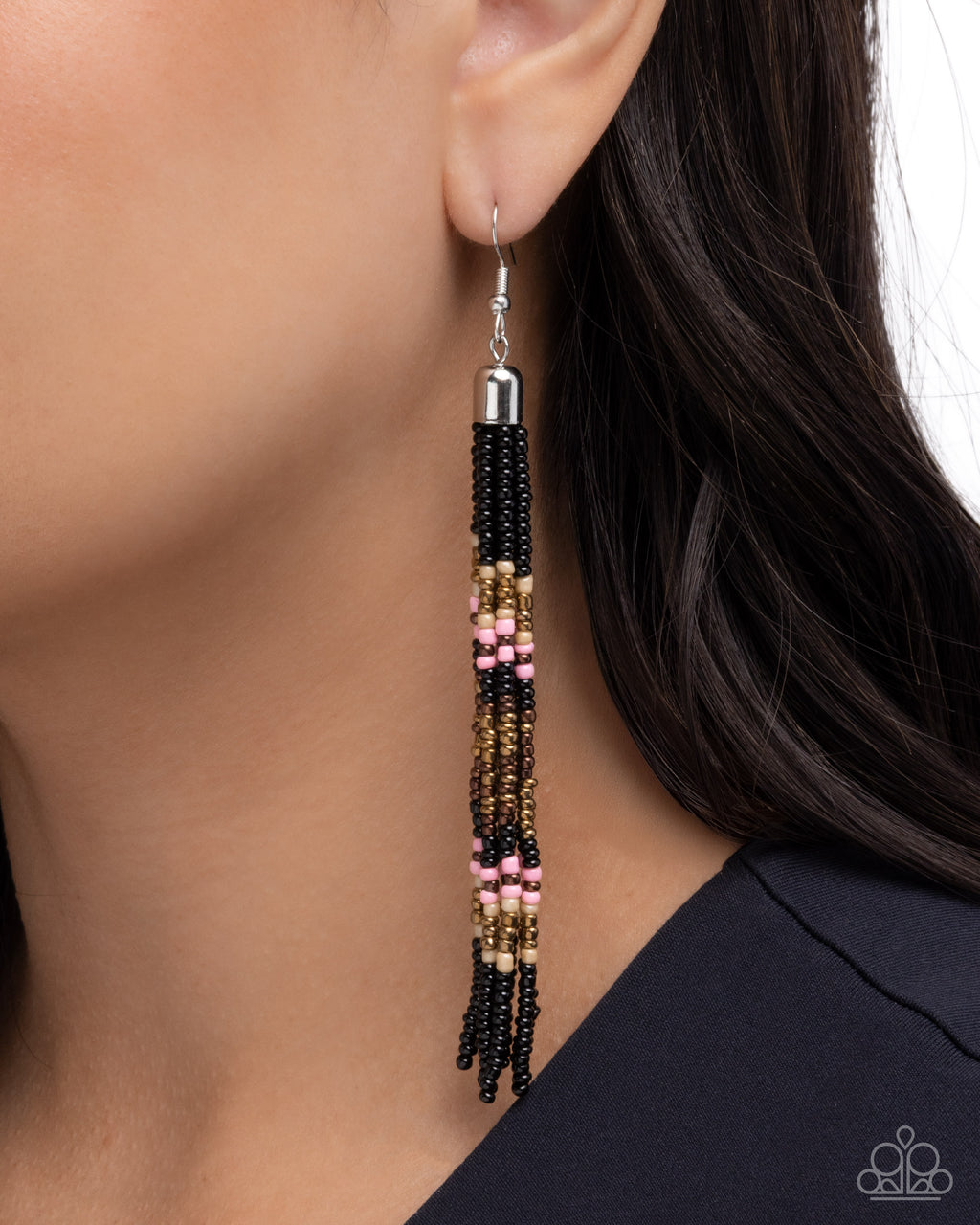eight-dollar-jewelry-stunning-strands-black-earrings-paparazzi-accessories