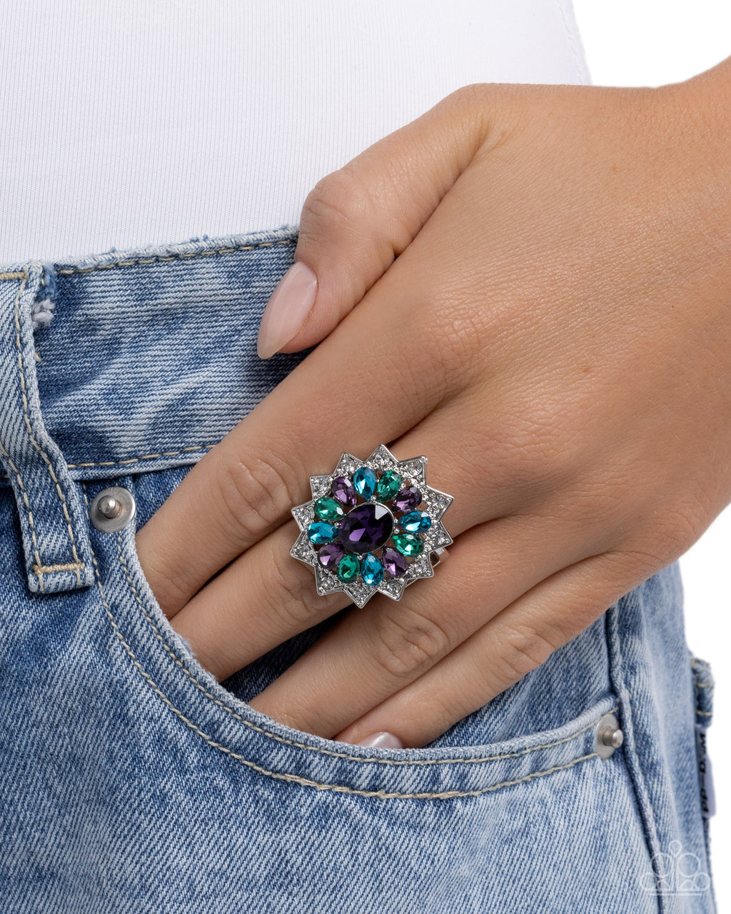 eight-dollar-jewelry-pointed-prowess-purple-ring-paparazzi-accessories