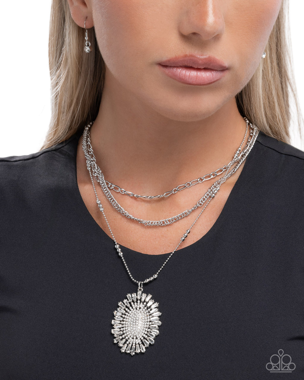 eight-dollar-jewelry-fitting-in-white-necklace-paparazzi-accessories