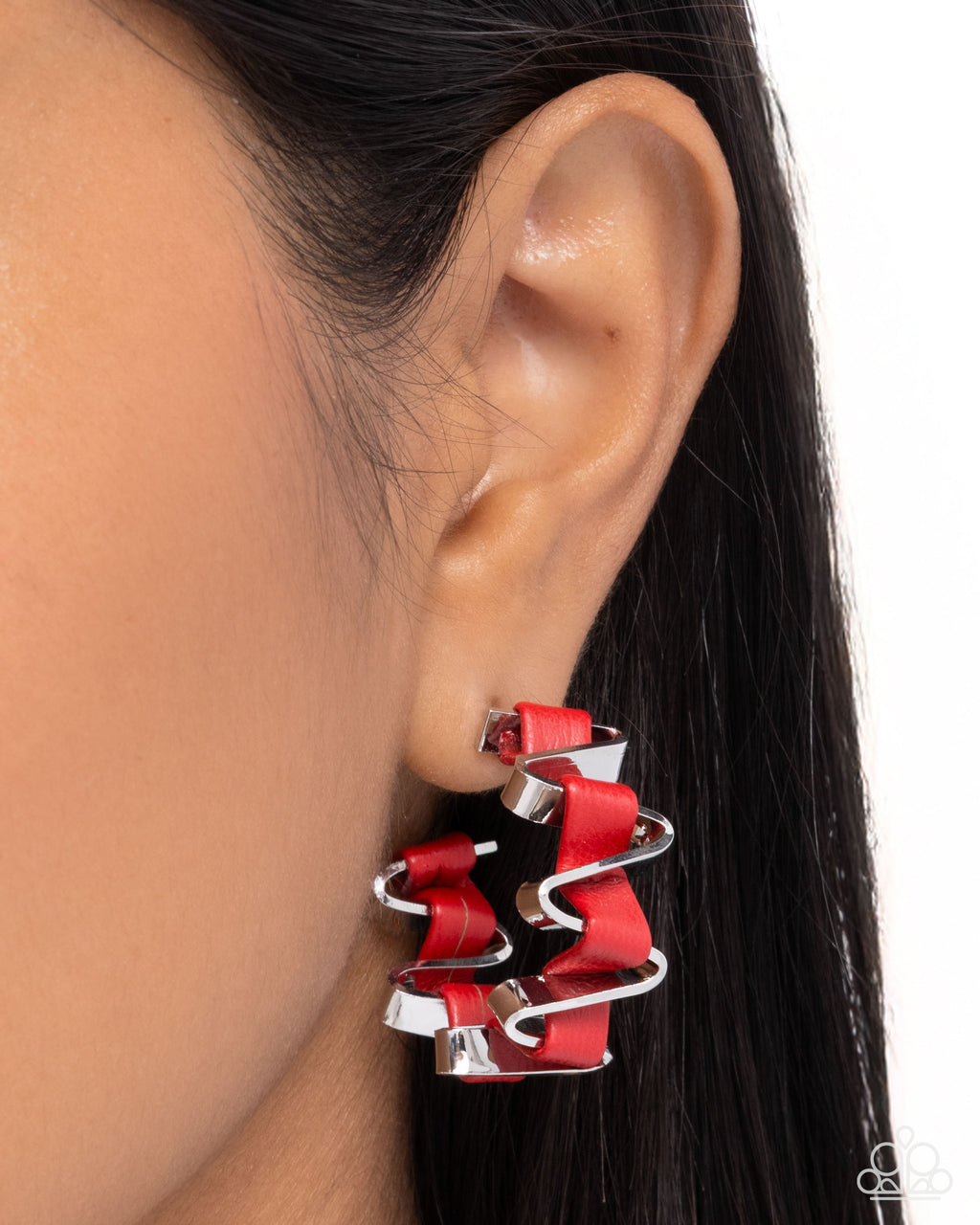 eight-dollar-jewelry-captivating-corkscrew-red-paparazzi-accessories