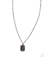 eight-dollar-jewelry-pine-tree-prize-brass-necklace-paparazzi-accessories