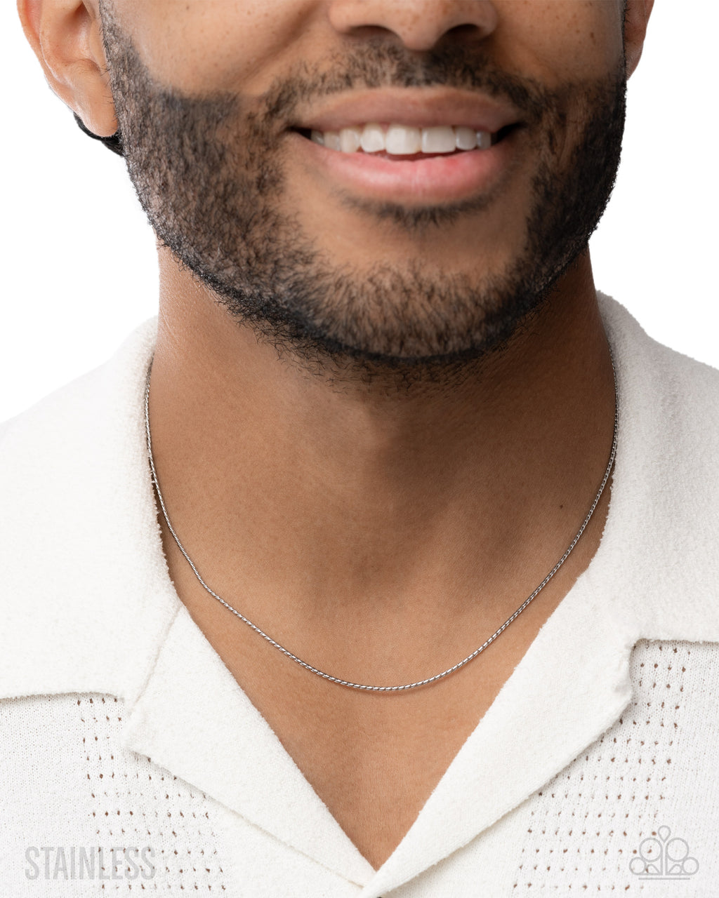 eight-dollar-jewelry-leverage-labor-silver-mens necklace-paparazzi-accessories