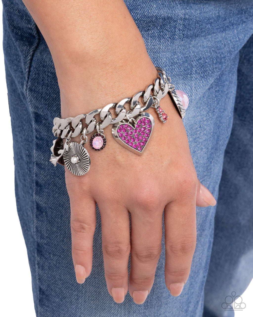 eight-dollar-jewelry-massively-malibu-pink-bracelet-paparazzi-accessories