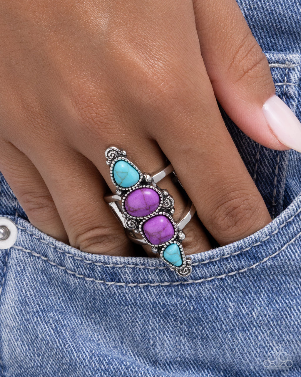 eight-dollar-jewelry-suitably-santa-fe-purple-ring-paparazzi-accessories
