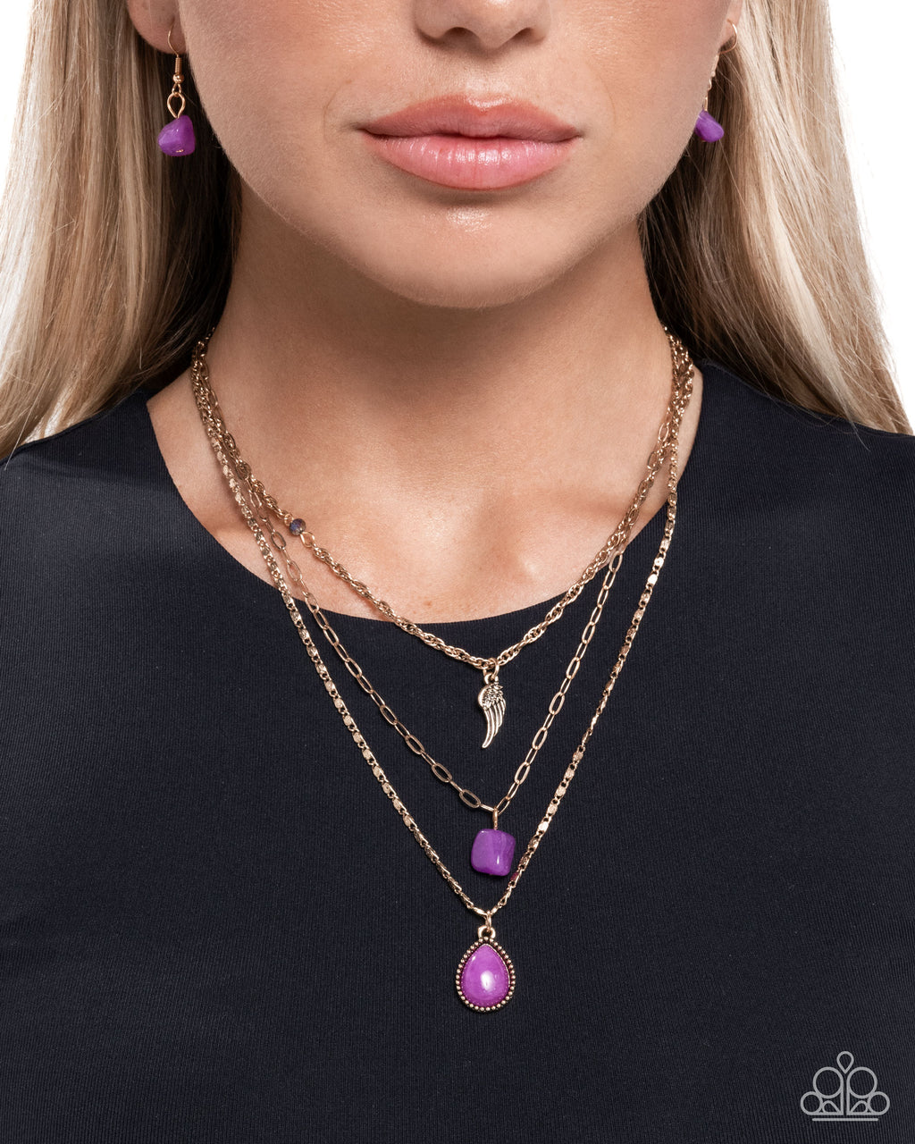 eight-dollar-jewelry-angelic-anthem-purple-necklace-paparazzi-accessories