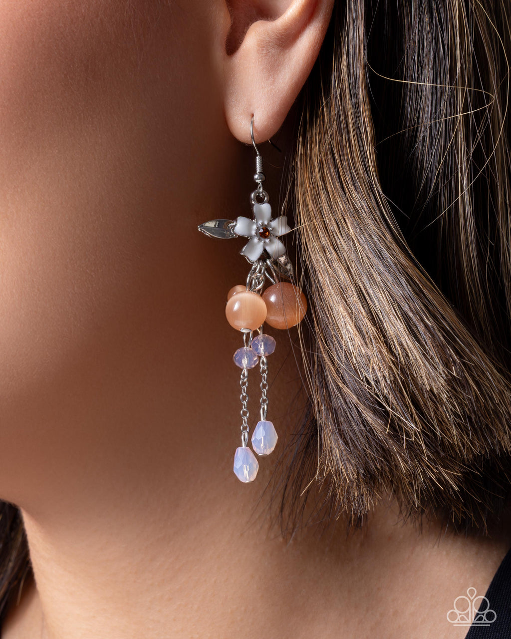 eight-dollar-jewelry-wishful-whisper-orange-earrings-paparazzi-accessories