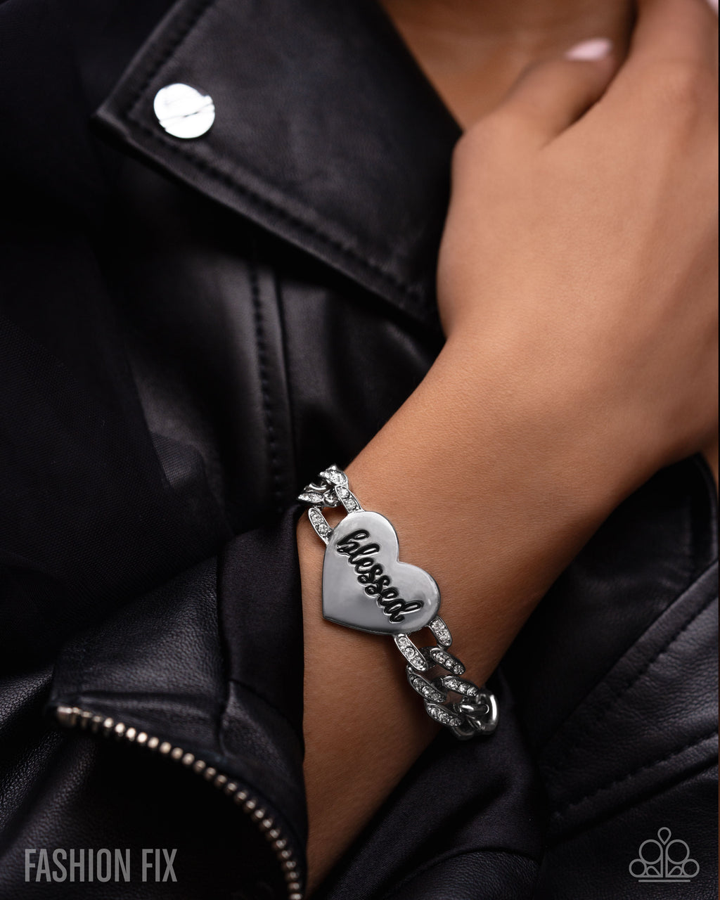 eight-dollar-jewelry-positive-pose-white-bracelet-paparazzi-accessories